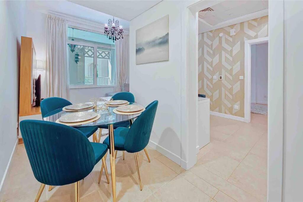 Tranquil Park Retreat At Palm Jumeirah Mall With Exclusive Club! * Dubai