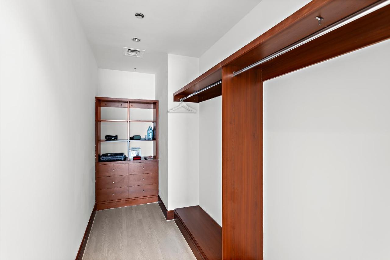 Luxury 4br Townhouse Palm Jumeirah Apartment Dubai