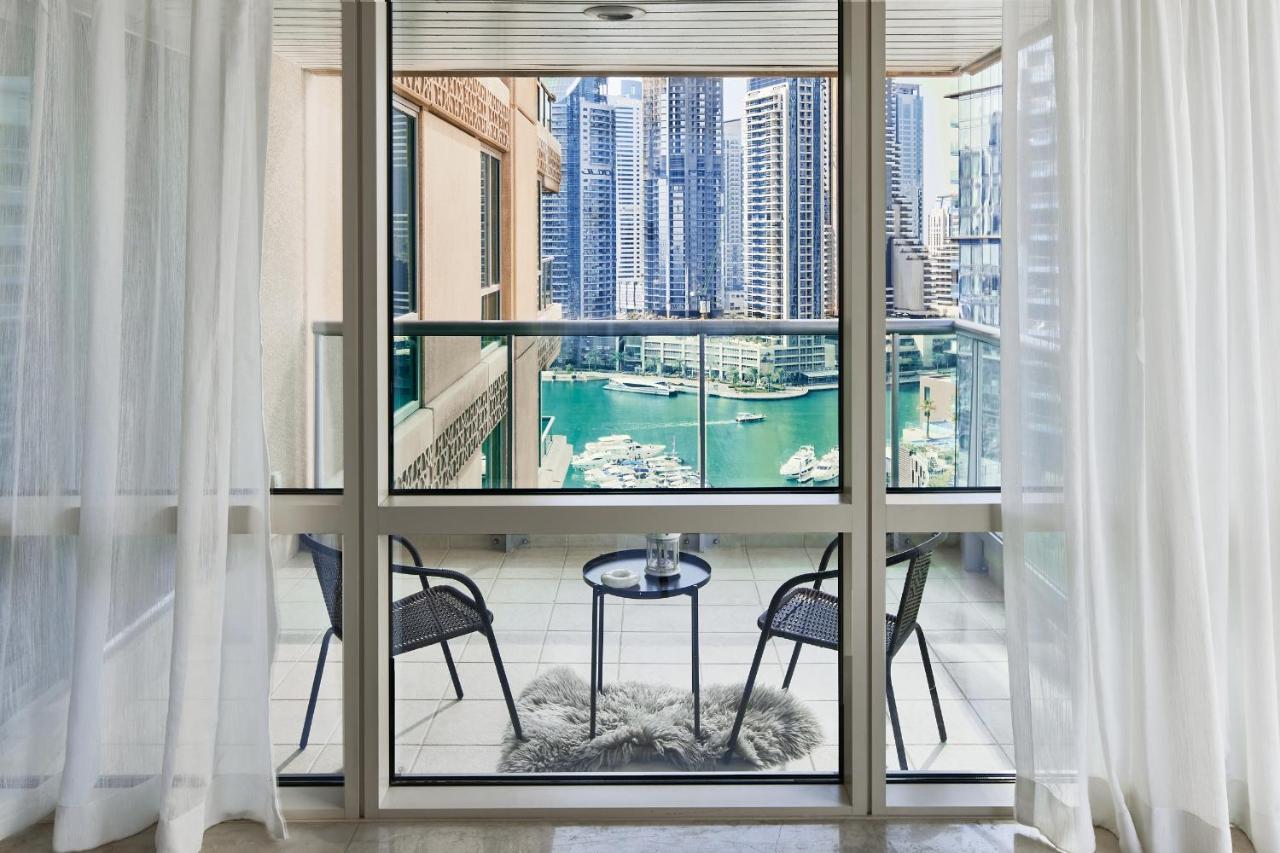 Apartment Luxury Marina Views On Marina Walk Waterfront 3 Bed Property
