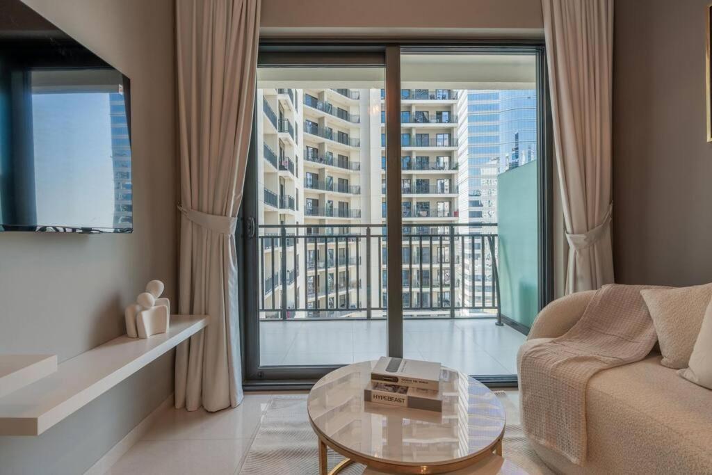 The View 1 Bedroom Apartment