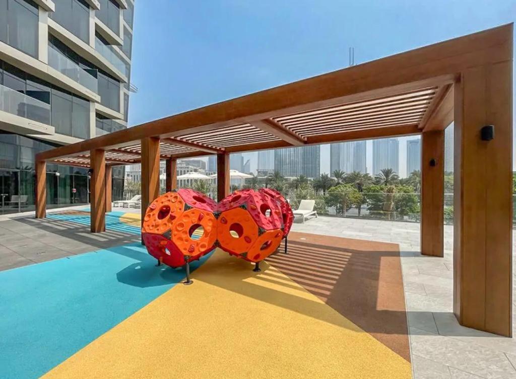 Apartment Deluxe 2br With Full Burj Khalifa And Fountain View Dubai