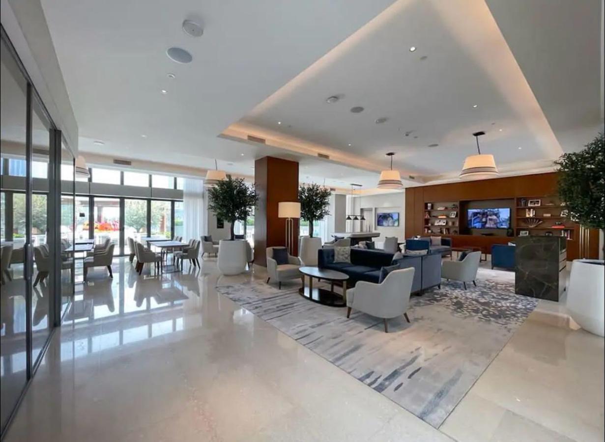 Deluxe 2br With Full Burj Khalifa And Fountain View Apartment