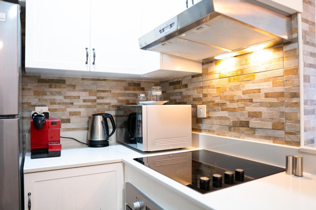 Veluxa - Stylish 2 Bed With View Apartment Dubai