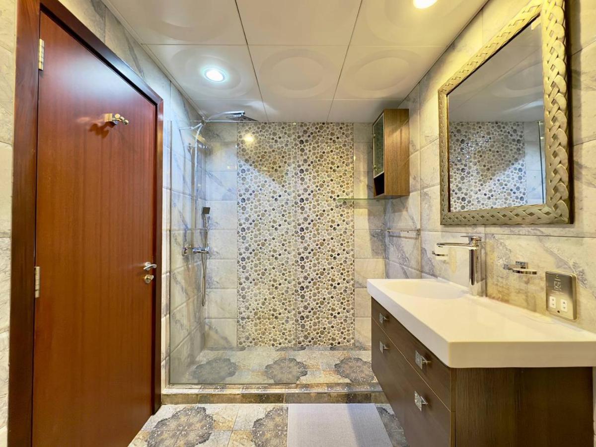 Ar Holiday Jbr 2 Hostel
