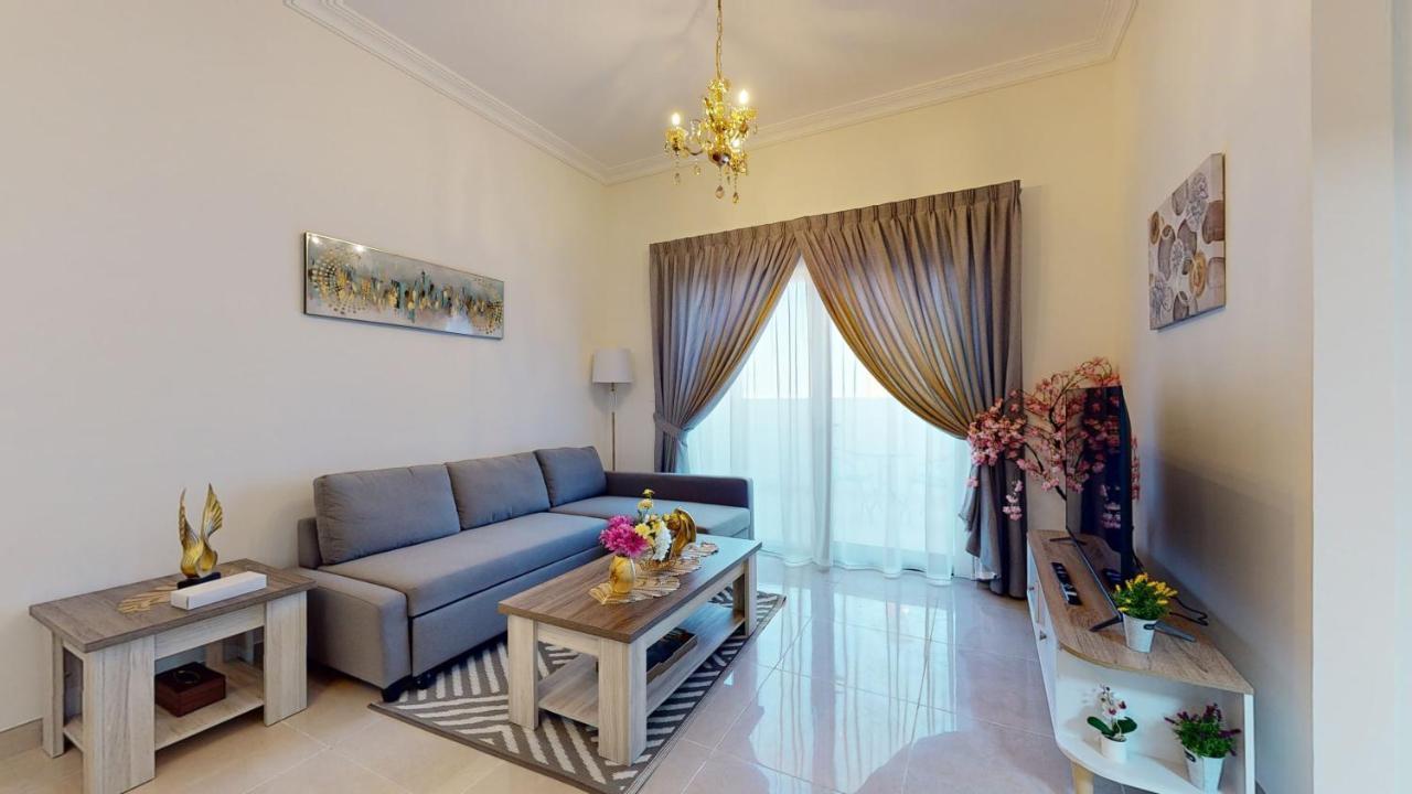 Apartment Primestay - G24 Tower 1br Plus Maids In Jvc