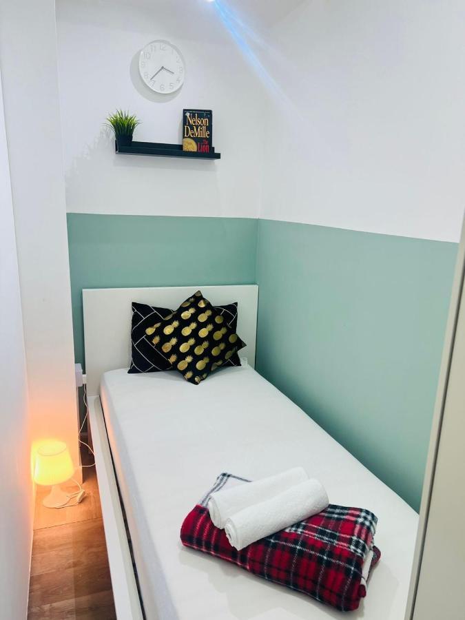 Homestay Flexible Small Partition Near Moe *