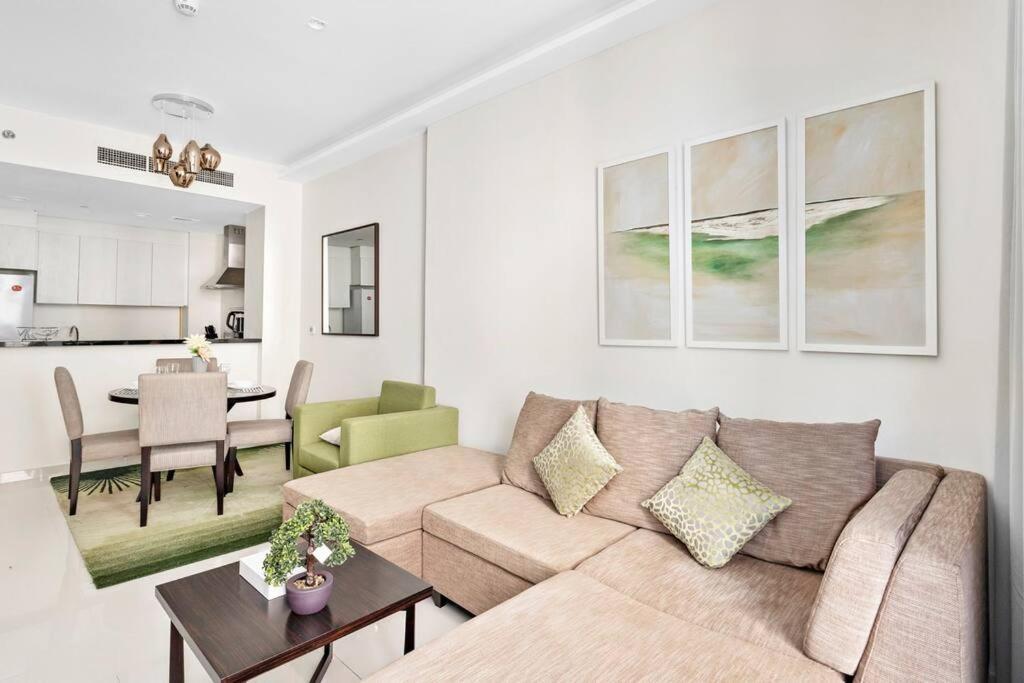 Apartment Stonetree - Furnished 1br Minutes Of Drive Away To Expo 2020 *