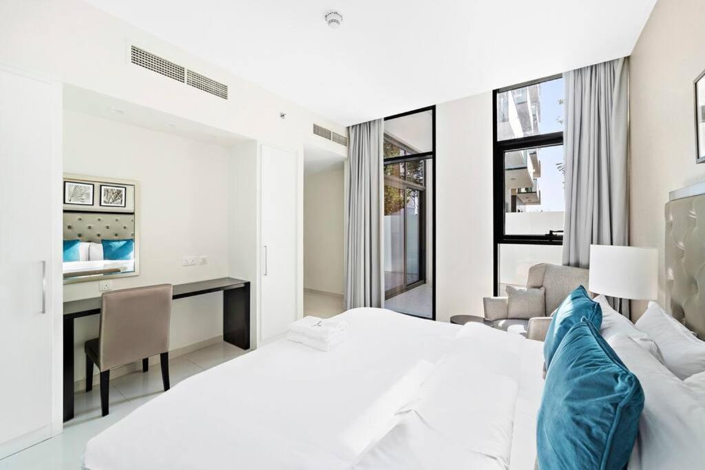 Apartment Stonetree - Furnished 1br Minutes Of Drive Away To Expo 2020
