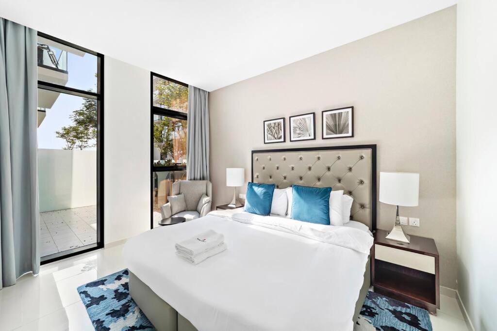 Apartment Stonetree - Furnished 1br Minutes Of Drive Away To Expo 2020