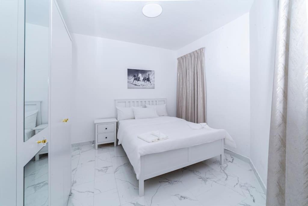 Luxury 2 Bedroom In Marina & Jbr Apartment