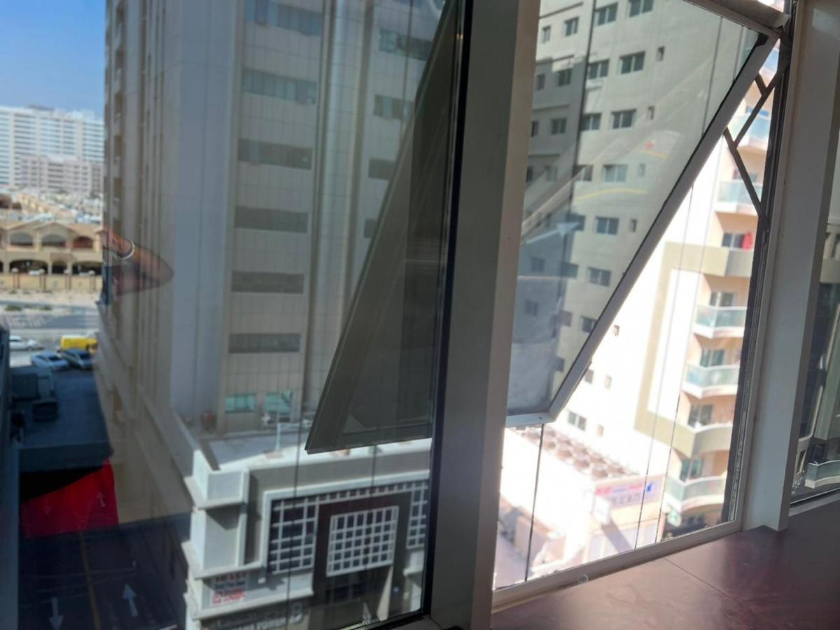 Dreamy Partition In Barsha1 * Dubai