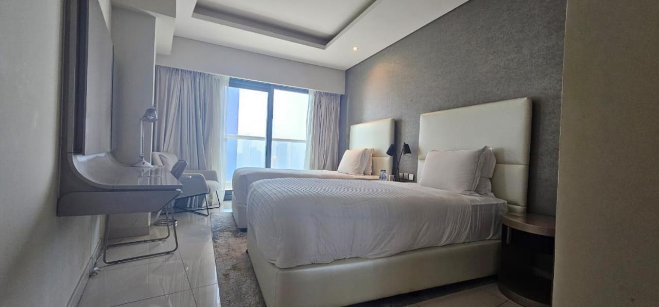 Apartment Paramount Towers - Elegant *