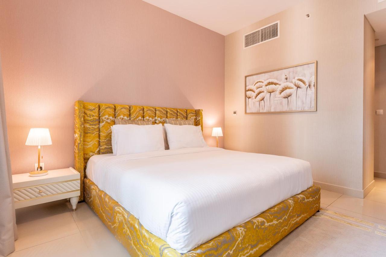 Bellavista - Delicate - 1br With Extra - 29 Boulevard - Fountain Views Apartment