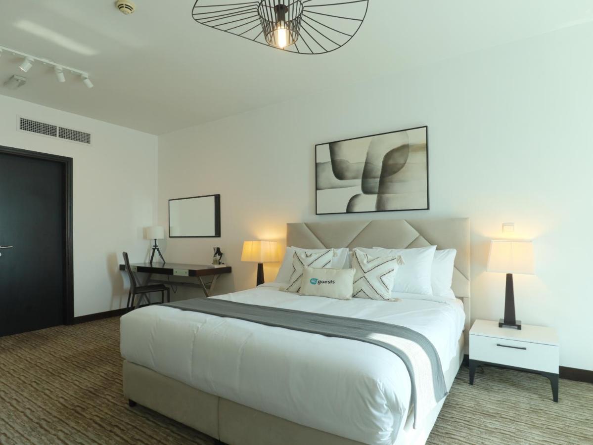 Higuests - Duplex Haven In Laguna Tower With Views * Dubai