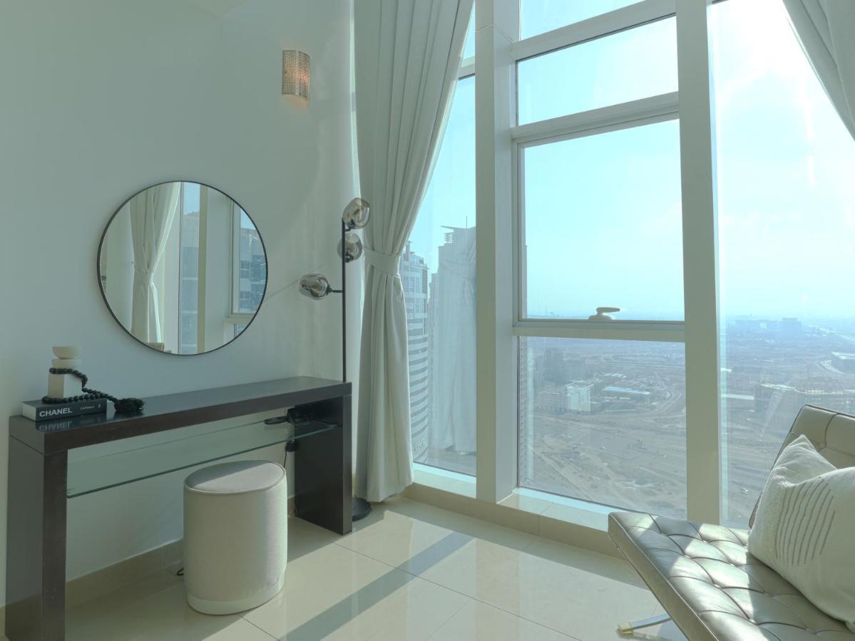 Higuests - Duplex Haven In Laguna Tower With Views Apartment Dubai