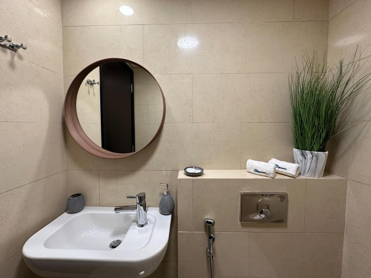 Higuests - Duplex Haven In Laguna Tower With Views Apartment