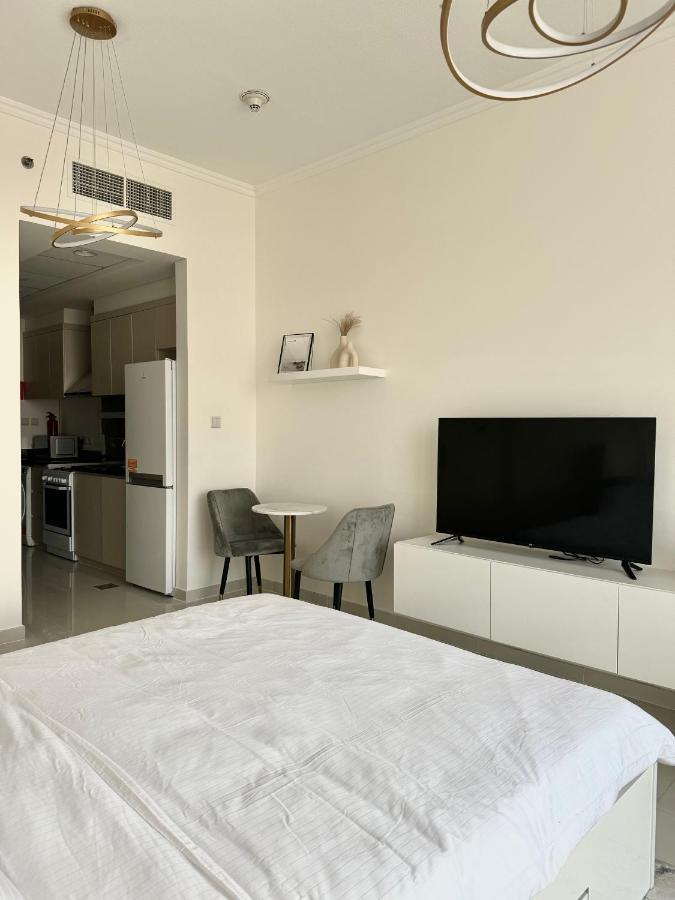 Beautiful Studio In Damac Hills Dubai