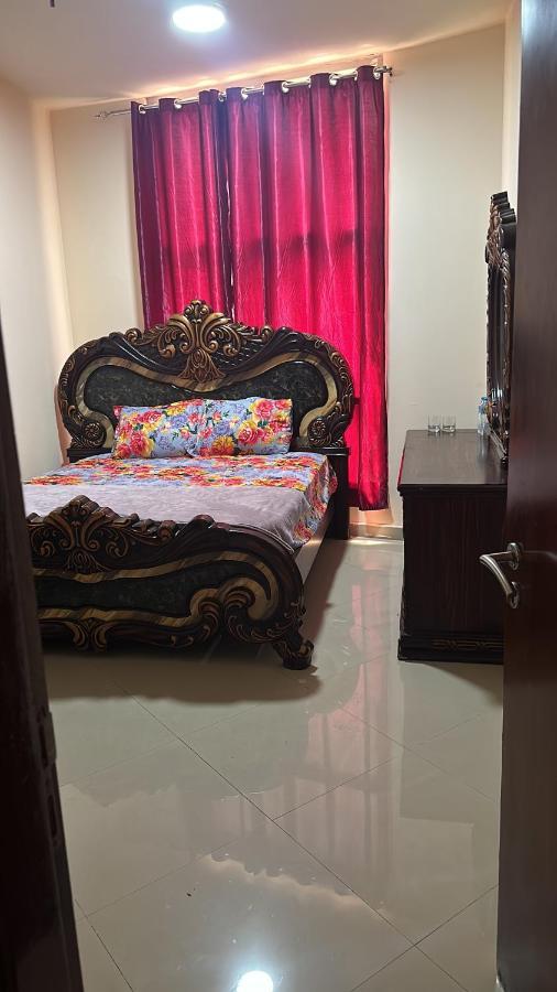 Apartment Sweet *