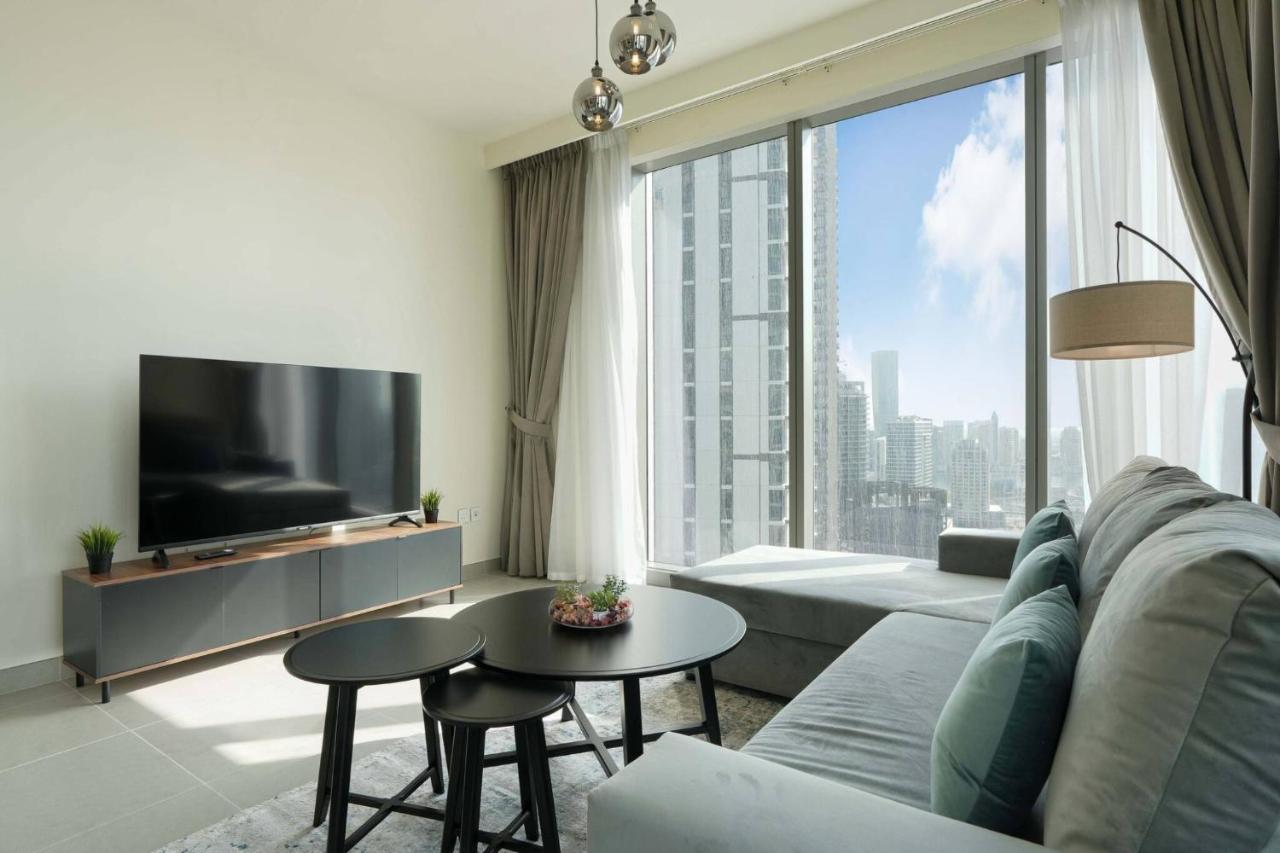 Apartment Chic 2-bedroom Downtown Gem *