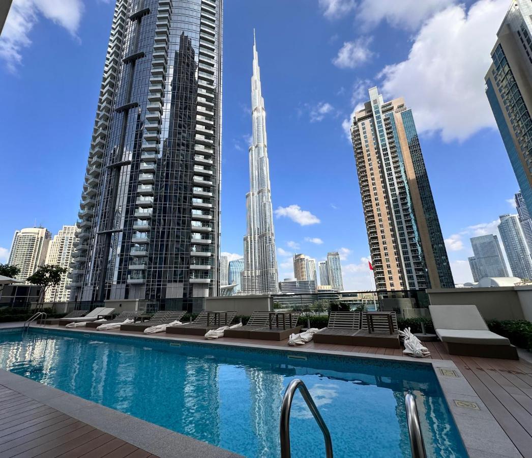 Burj Khalifa View - Modern 1bdr Apartment Dubai