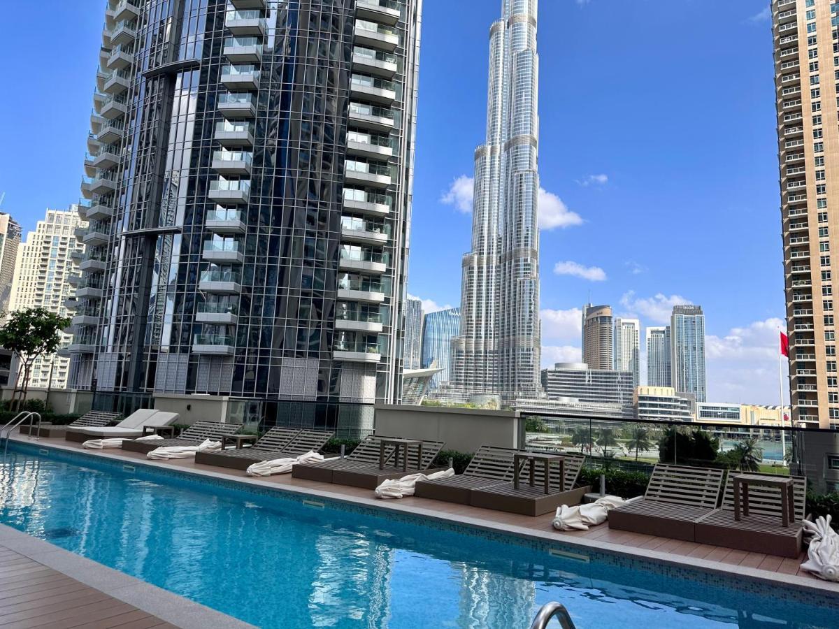Burj Khalifa View - Modern 1bdr Apartment Dubai