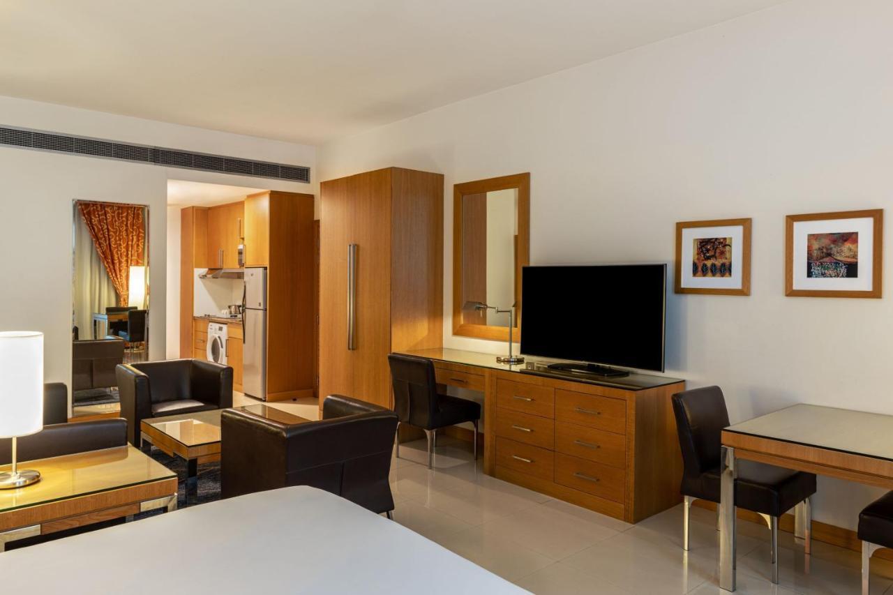 Hotel Four Points By Sheraton Bur 4*