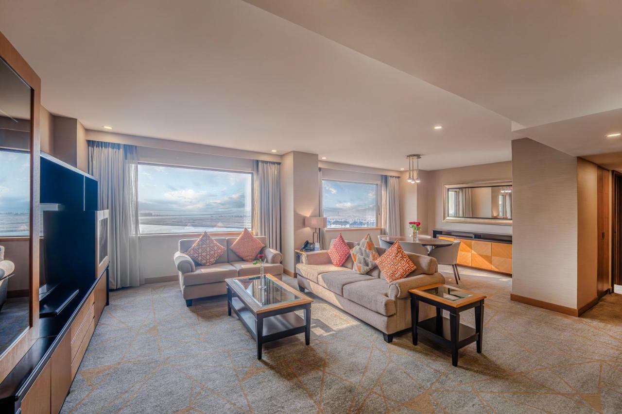 Hyatt Regency Galleria Aparthotel 4*