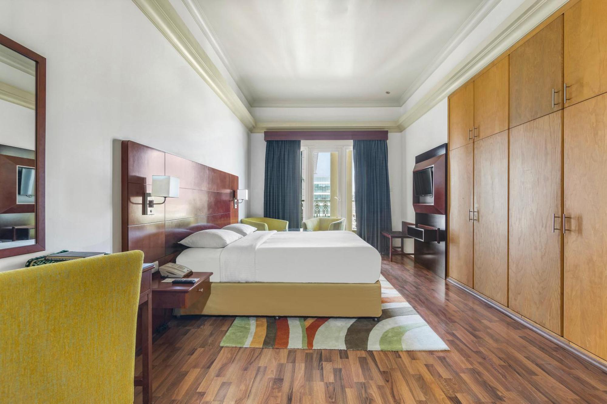 Al Khoory Al Barsha Aparthotel 3*