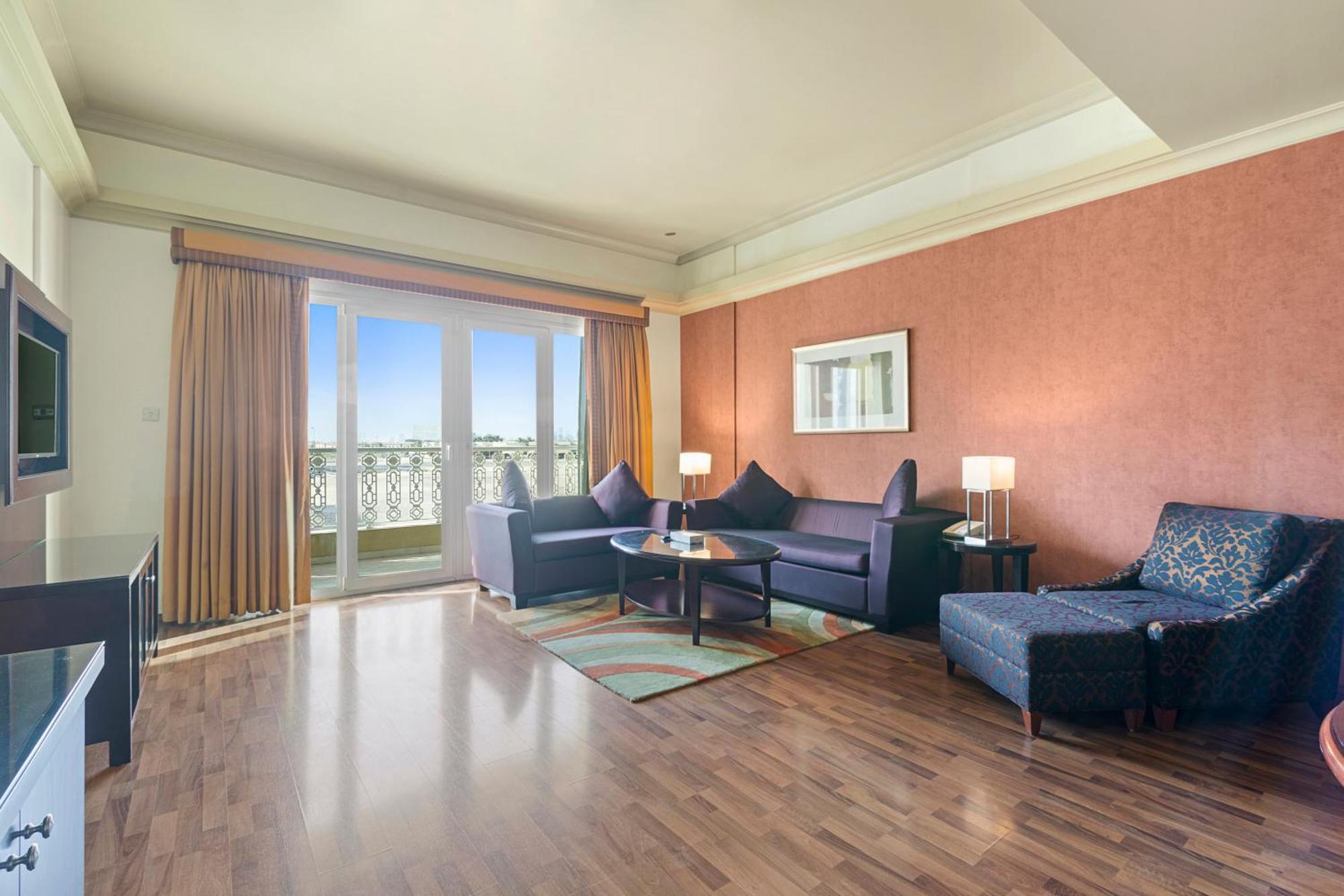 Aparthotel Al Khoory Al Barsha 3*