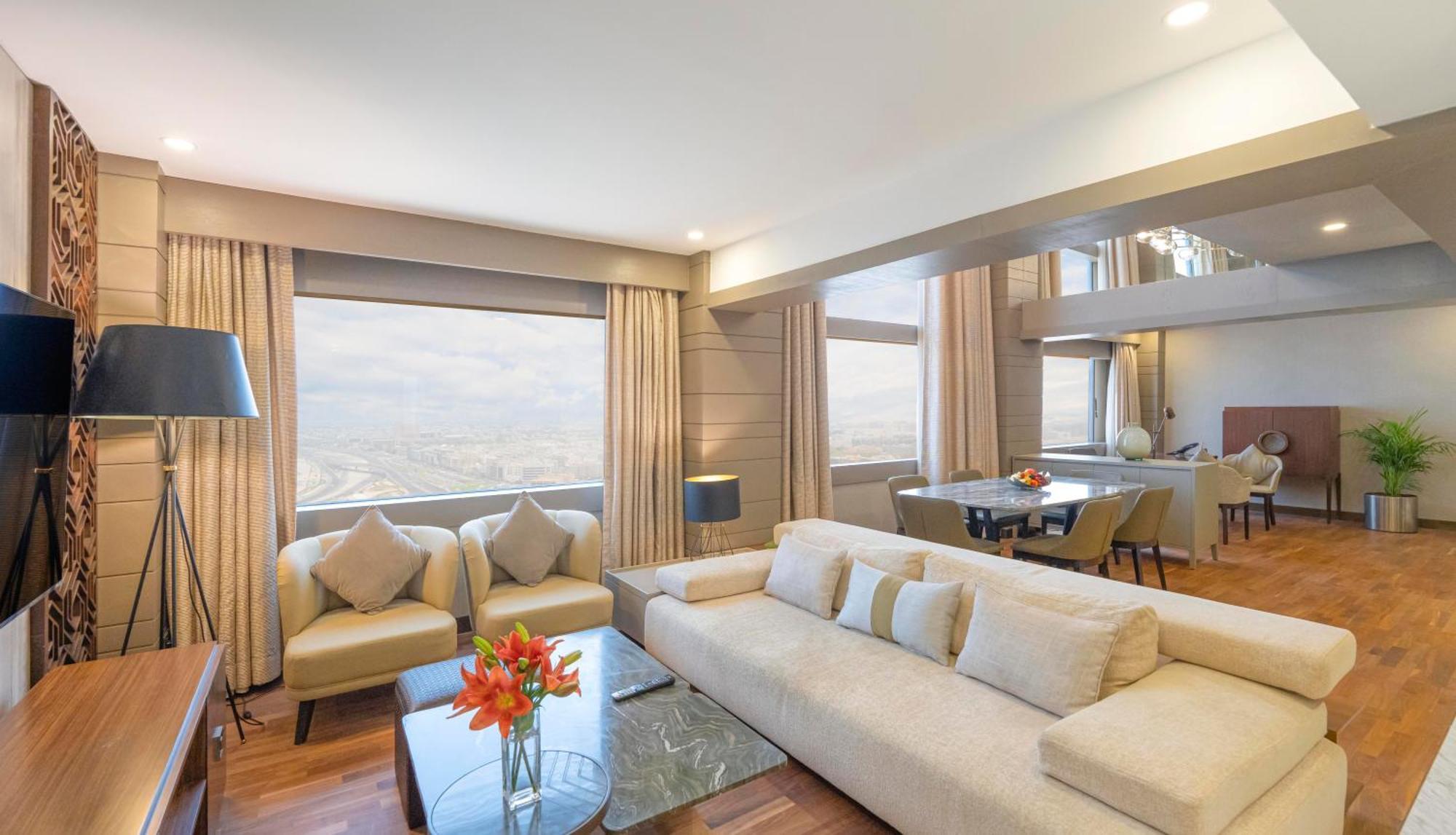 Aparthotel Hyatt Regency Galleria 4*