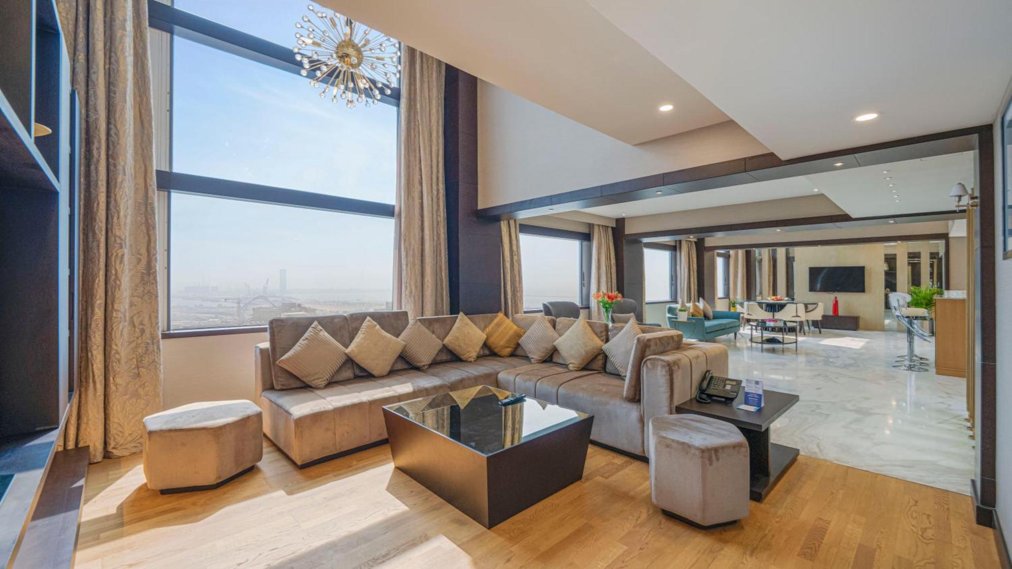 Hyatt Regency Galleria Aparthotel