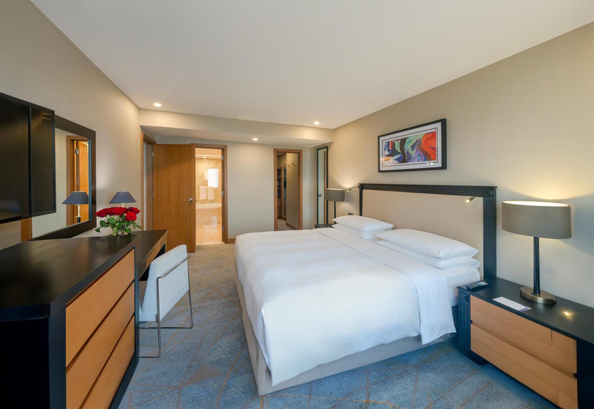 Hyatt Regency Galleria