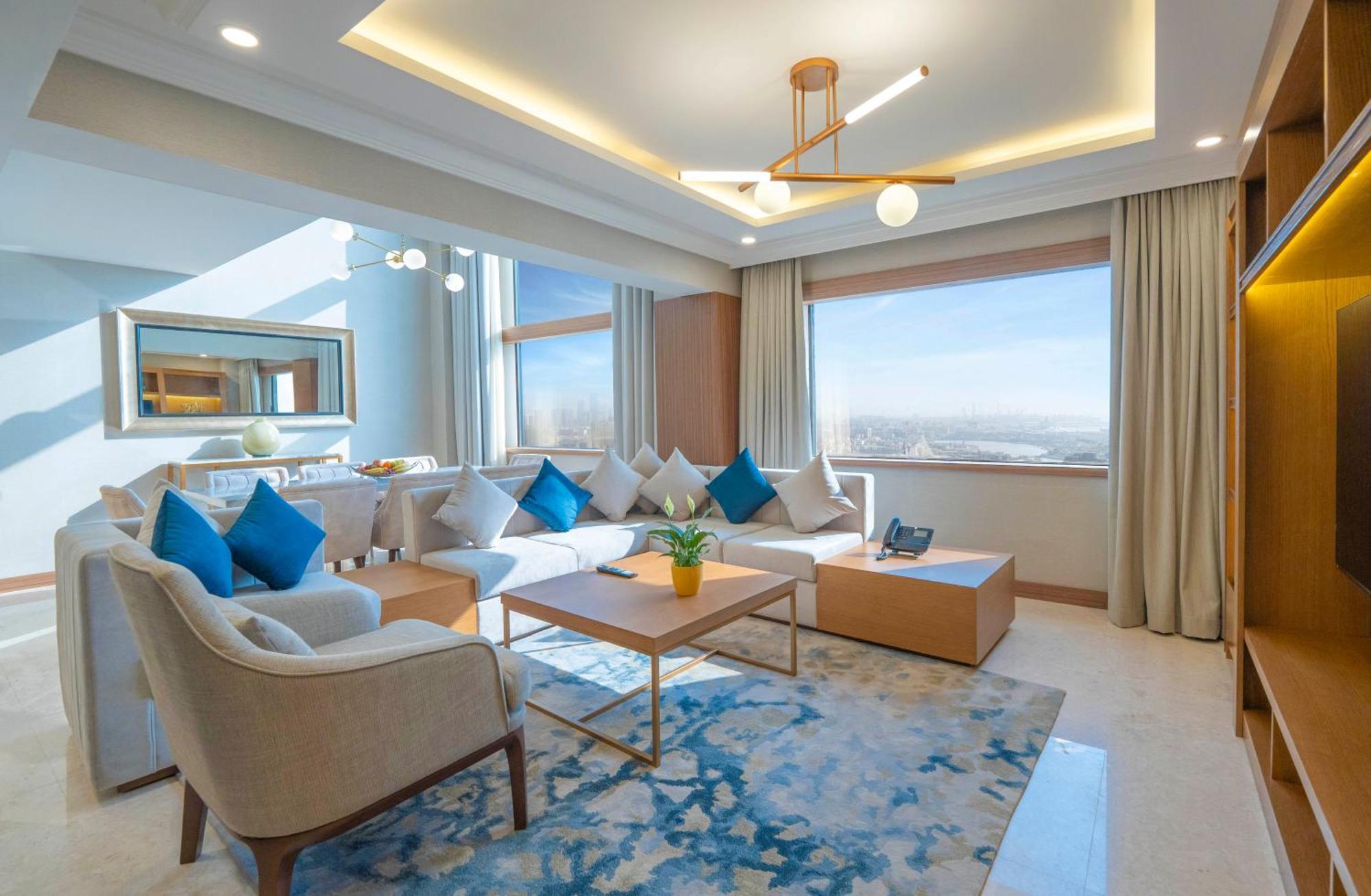 Hyatt Regency Galleria Aparthotel