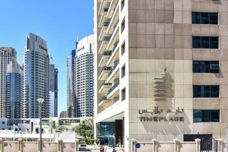 Apartment Frank Porter - Time Place Tower Dubai