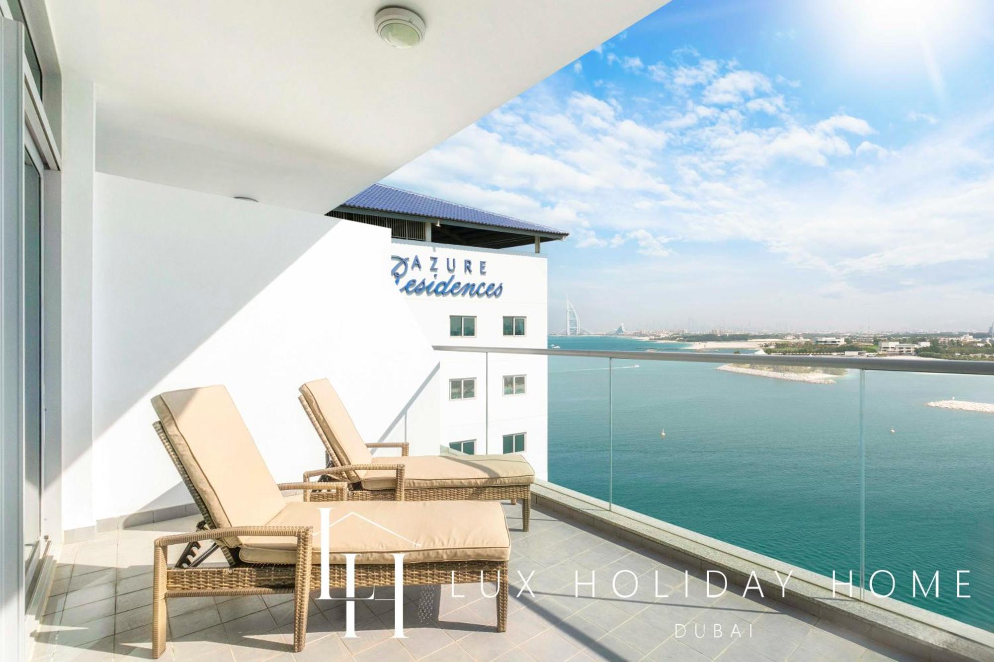 Lux - Opulent Island Burj Khalifa View 2 Apartment Dubai
