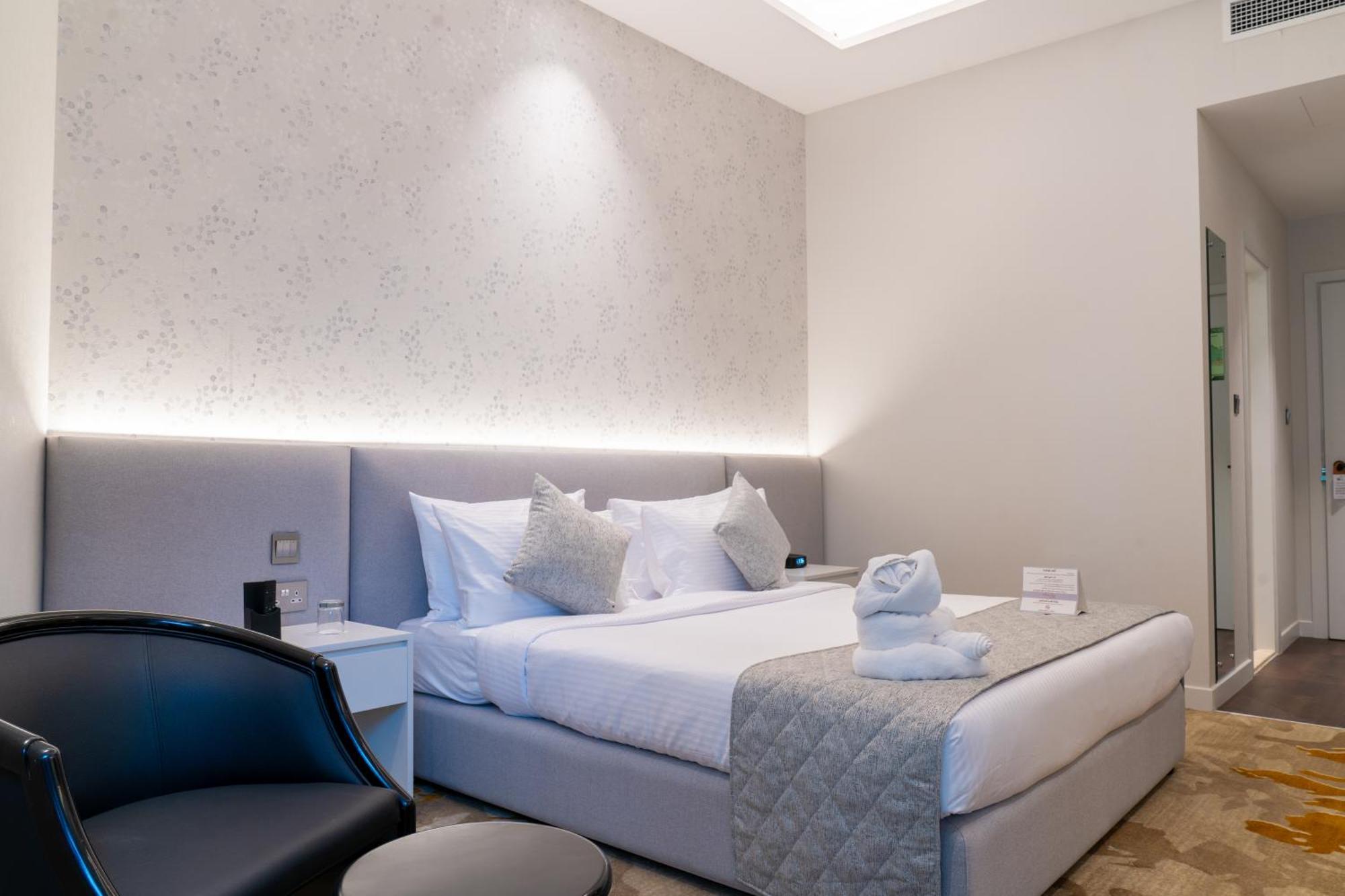 Estay Hotel Hotel 3*