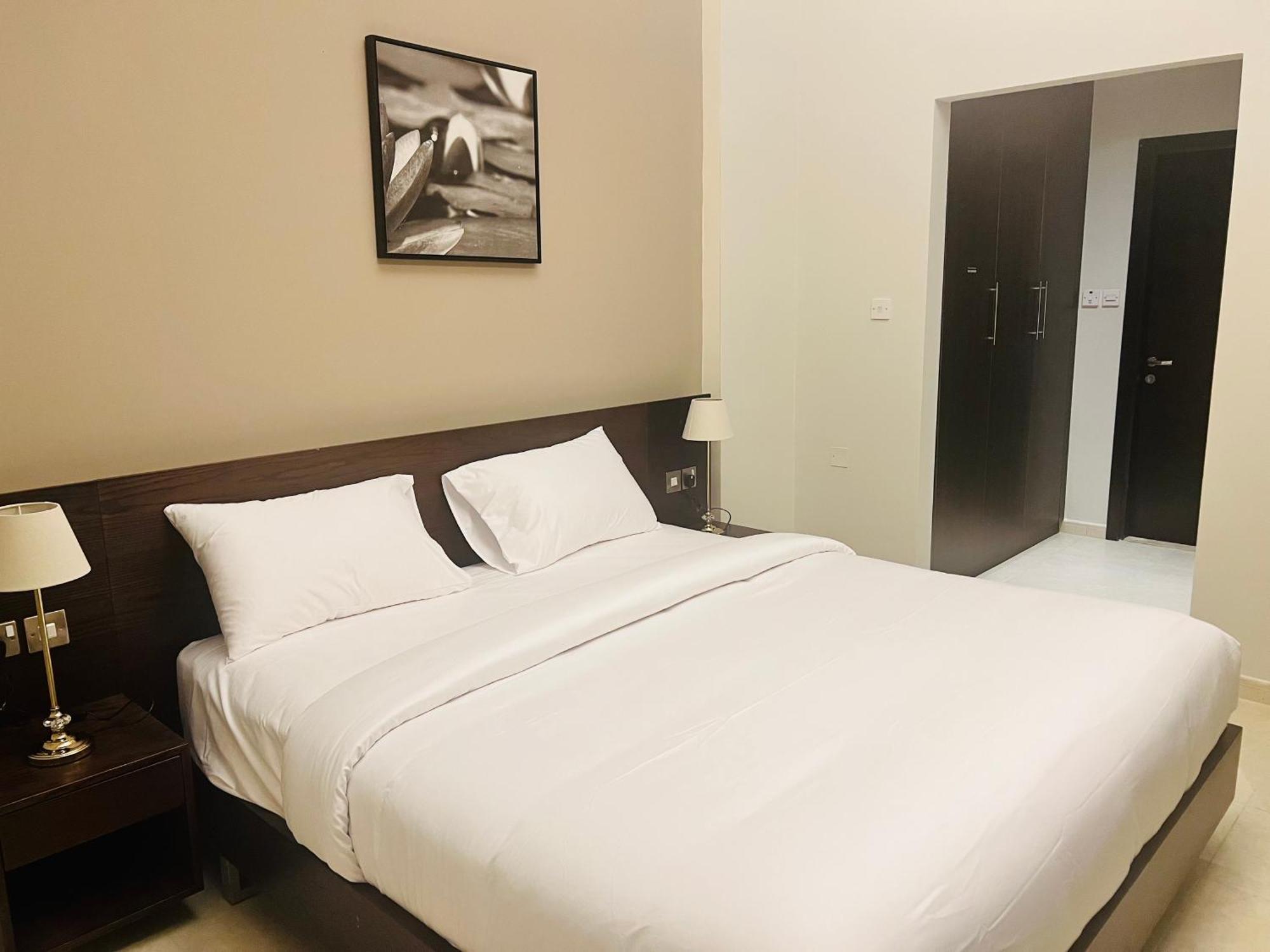 Alraef Luxury Apartment *
