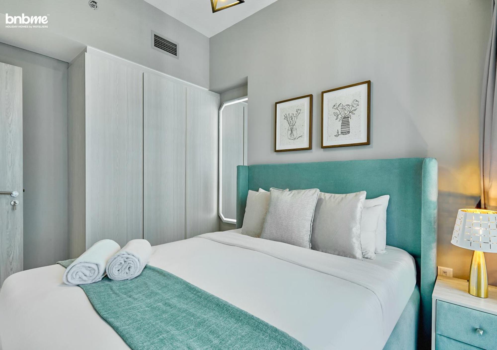 Bnbmehomes - Business Bay Beauty W City Views - 6181 Apartment