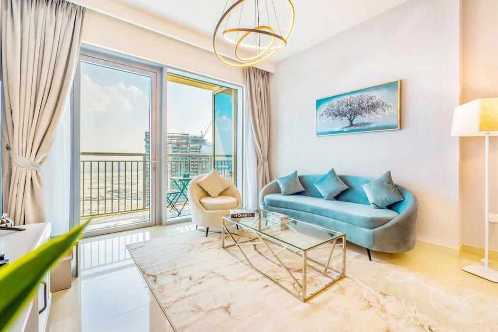 Stunning 1br At Harbour Views Creek * Dubai