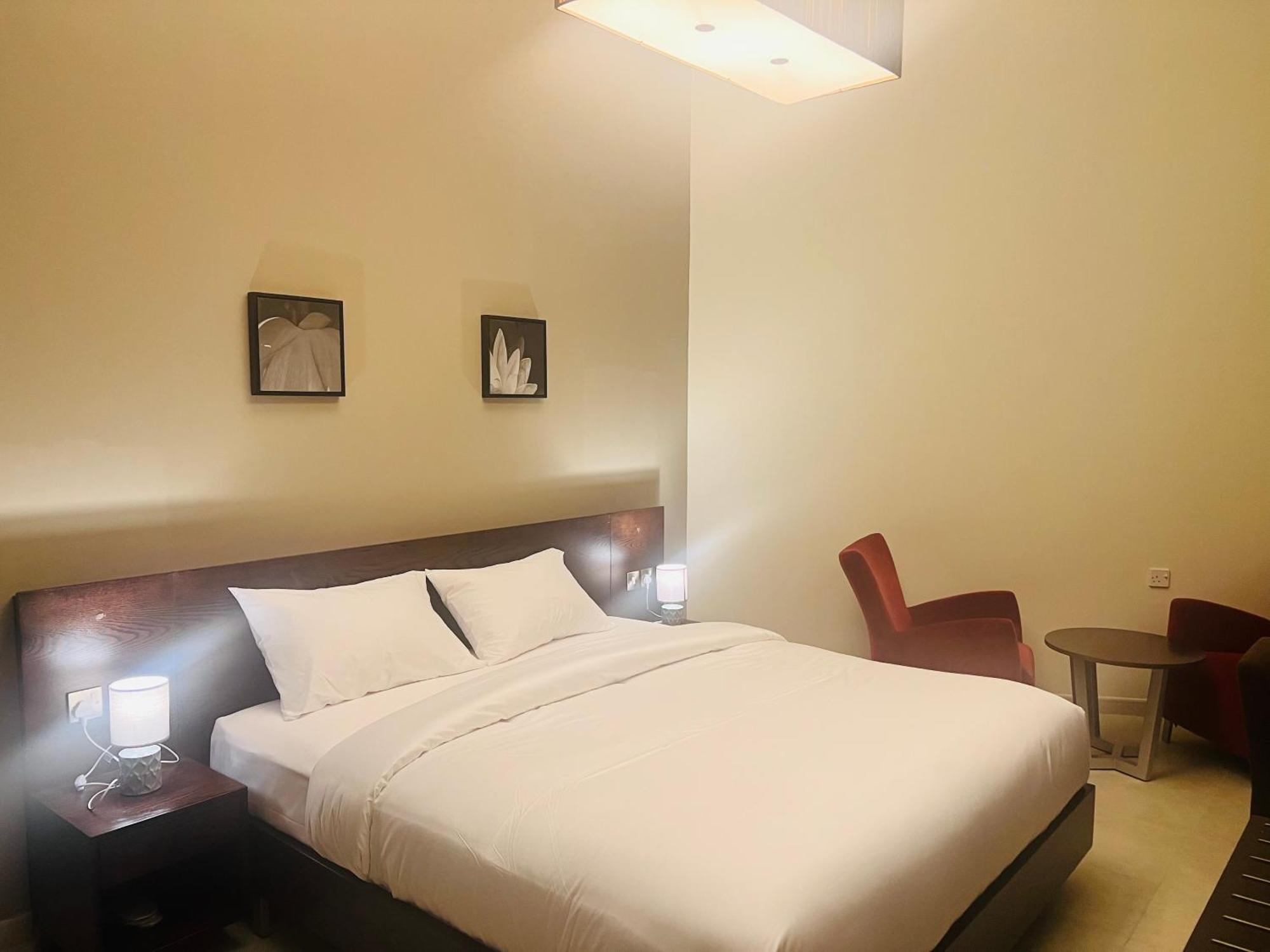 Alraef Luxury Apartment