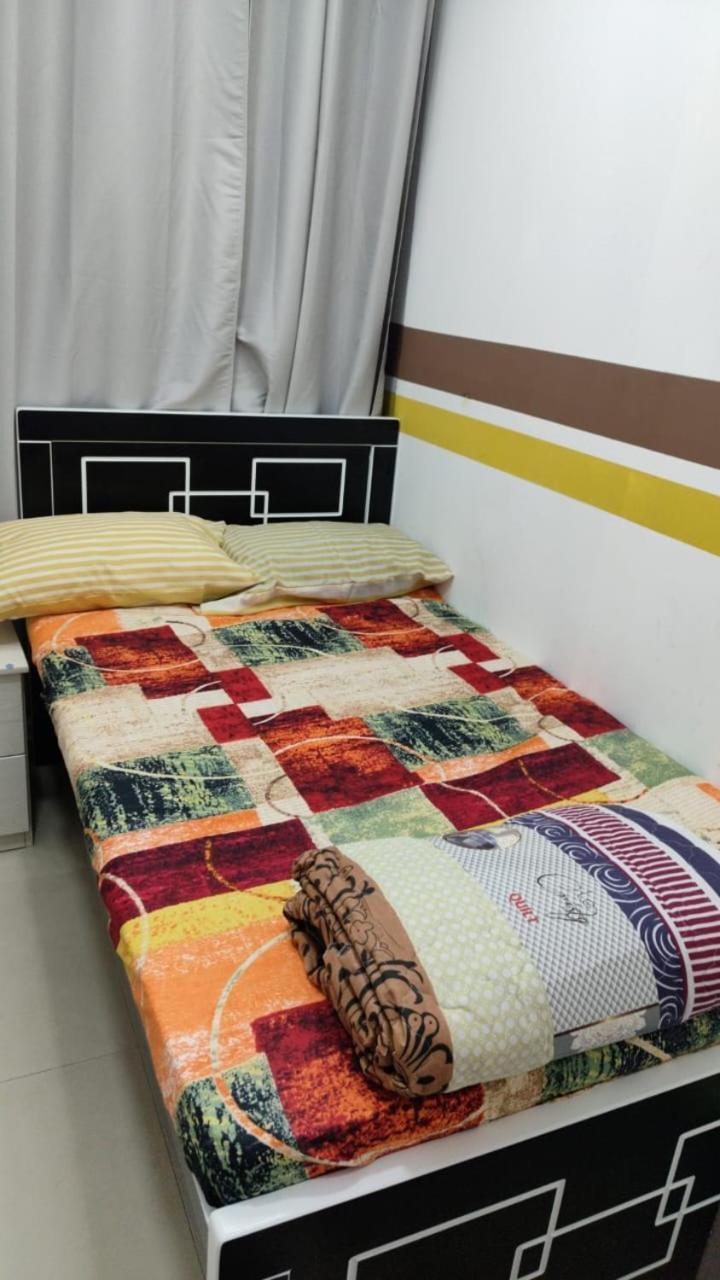 Sahara And Private Homestay *