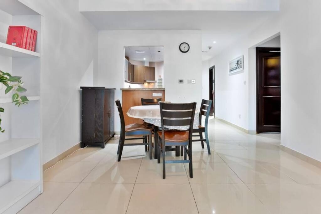 2bedroom/3bath, Daily Maid, 1 Min To Dmcc Metro Apartment Dubai