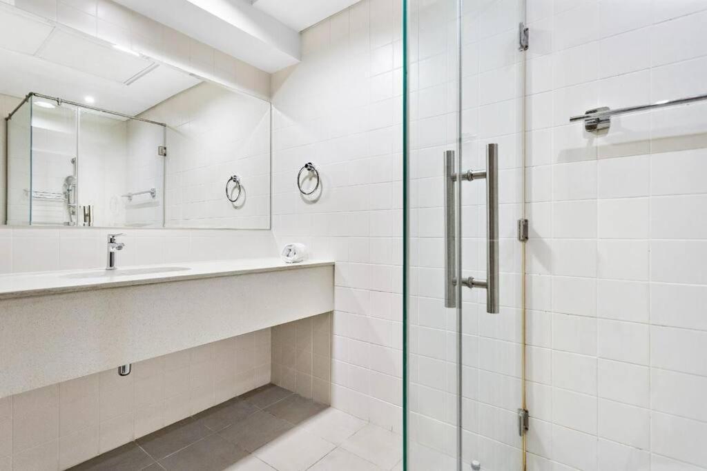 Koyo In The Heart Of Jbr - 3bdr Apartment *