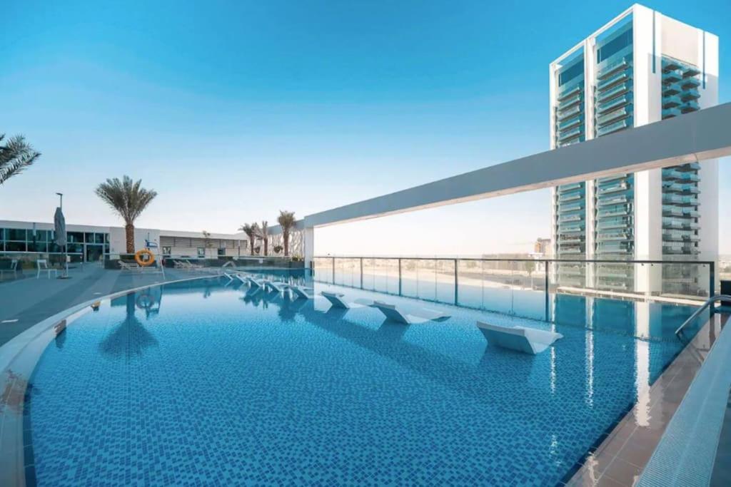 Apartment Stylish 1bd In Al Barsha W/ Great View And Jacuzzi Dubai