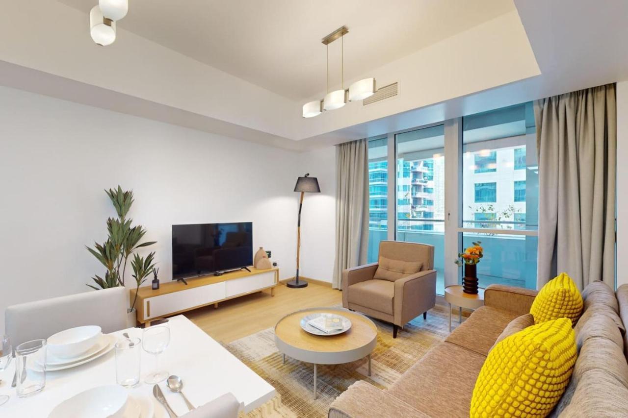 Damac Waves - Lovely One Bedroom * Dubai