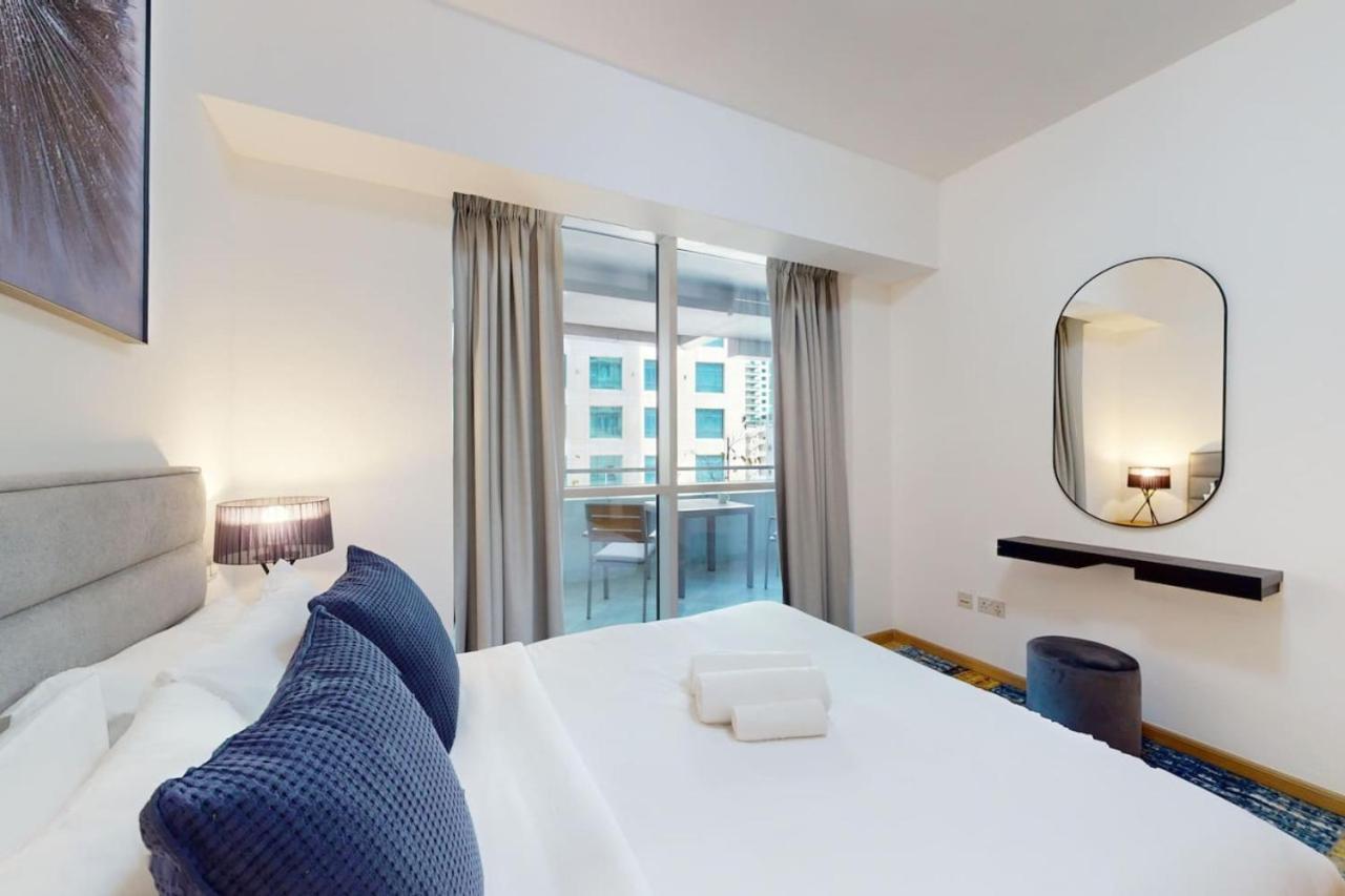 Apartment Damac Waves - Lovely One Bedroom Dubai