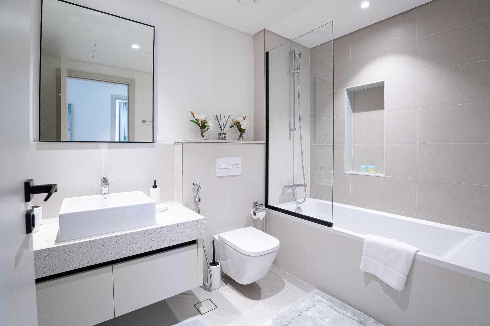 Veluxa - Luxe 2bed With Private * Dubai