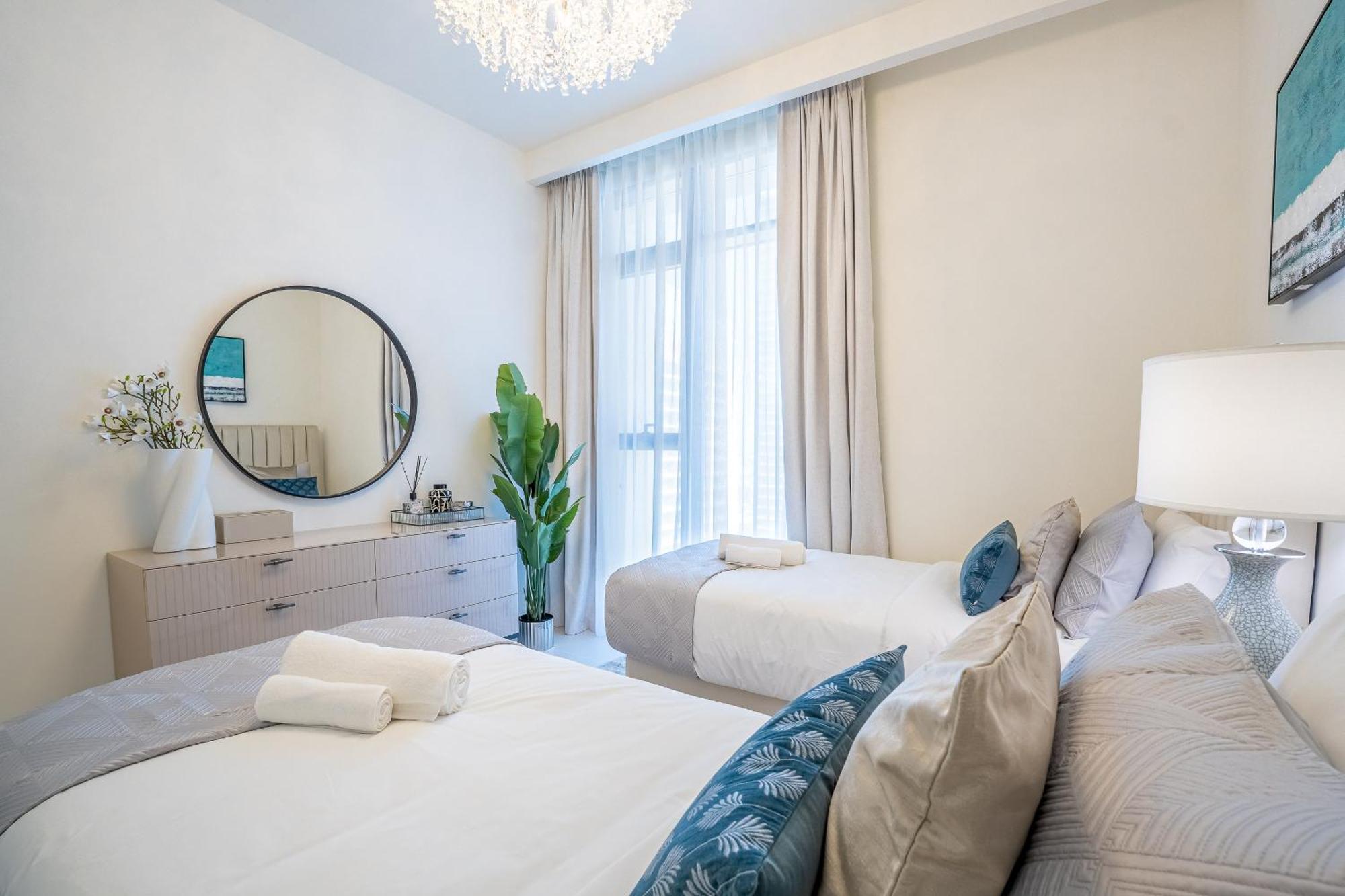 Veluxa - Luxe 2bed With Private Apartment *