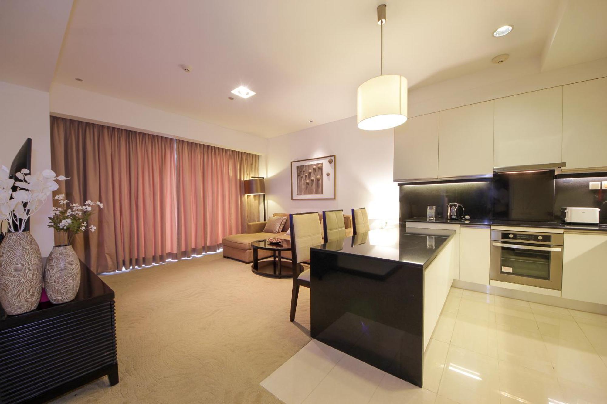 Exclusive Marina View In Jw Marriott, Marina * Dubai
