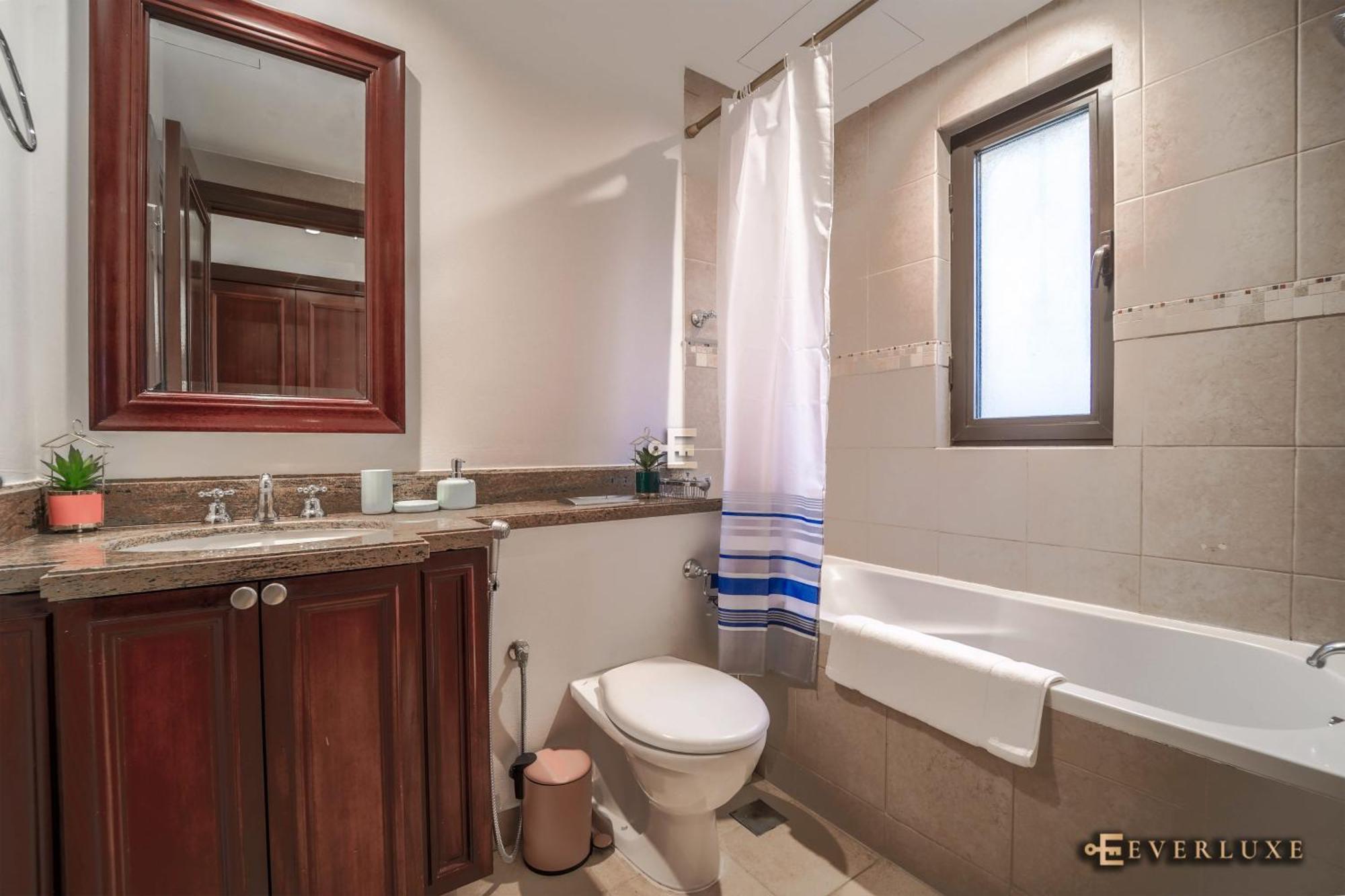 Beautiful 1 Bedroom In Oldtown * Dubai